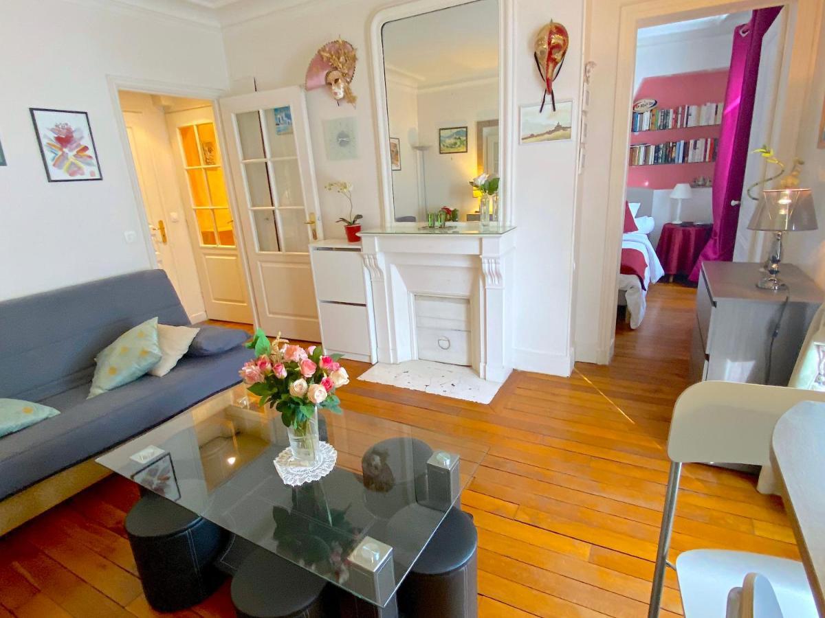 L'Appartement Orsel Paris Bagian luar foto