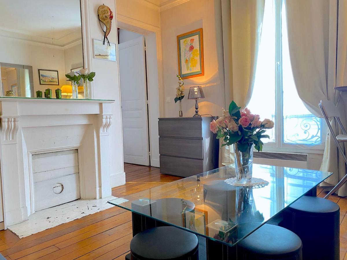 L'Appartement Orsel Paris Bagian luar foto